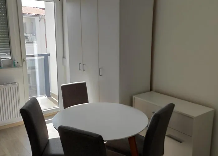 Garsonjera Διαμέρισμα